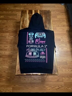 Miami Formula 1 Men's Black Graphic Snap Hoodie